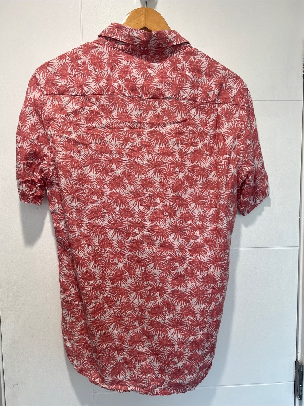 Michael Kors Coral-Pink Palm Print swimsuit set- size small - Picture 4 of 8